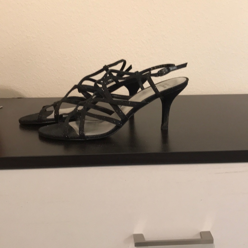 Stuart Weitzman Kitten Heeled Sandal - Picture 2 of 3